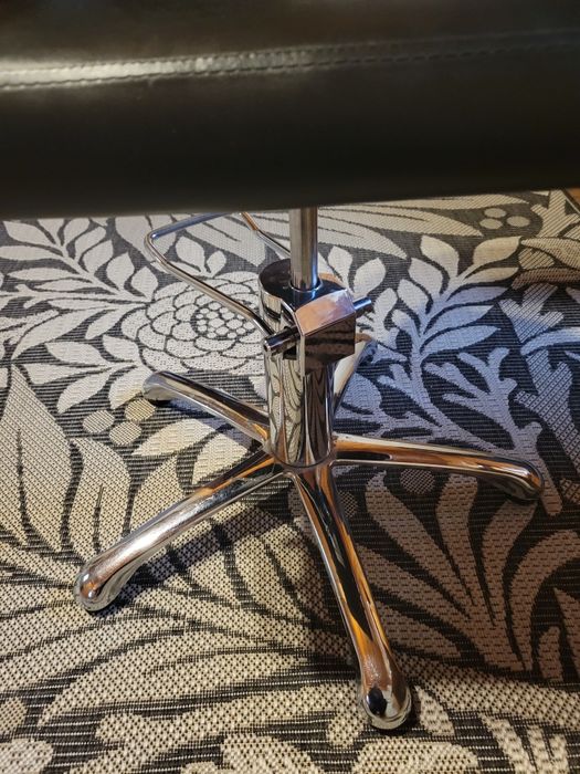 Перукарське крісло/обладнання для перукарні, салону краси