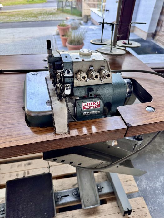 Overlock, owerlok 3 nitkowy, JUKI MO804