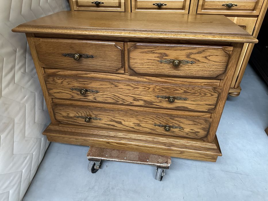 Ładna dębowa komoda z szufladami 103cm