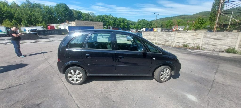 Opel Meriva 1.7.