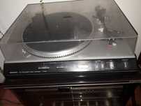 Gira discos e aparelhagem Sanyo (anos 80)