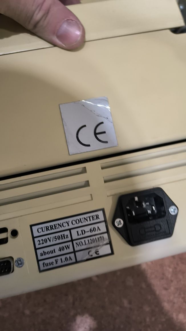 Машинка для счета денег LD-60A