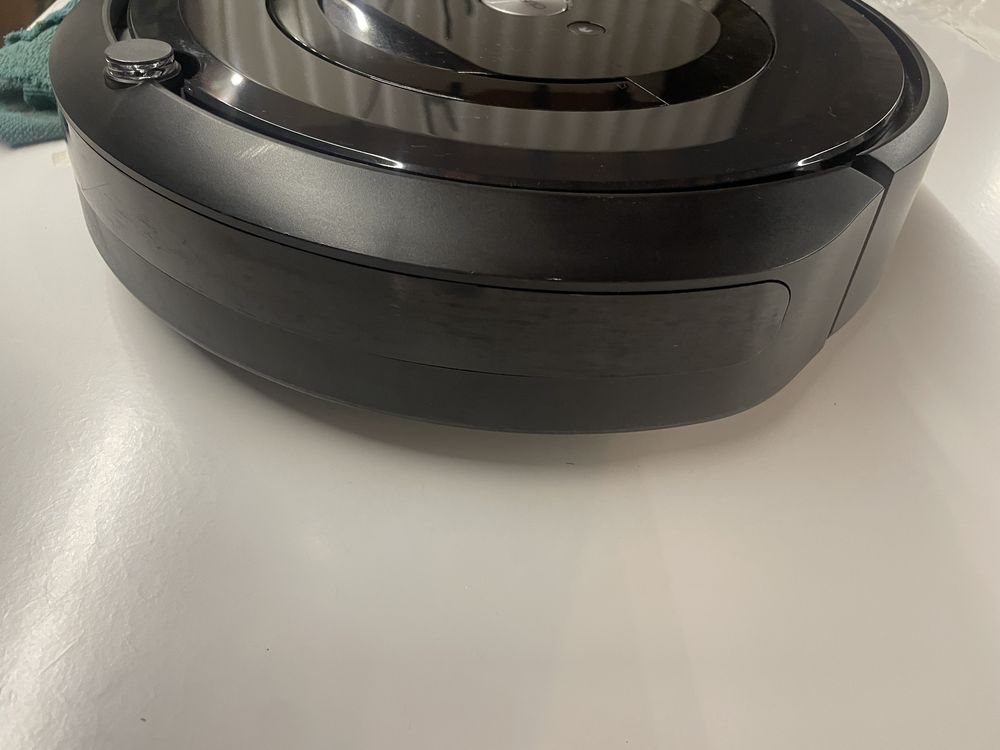 Aspirador Irobot roomba E5