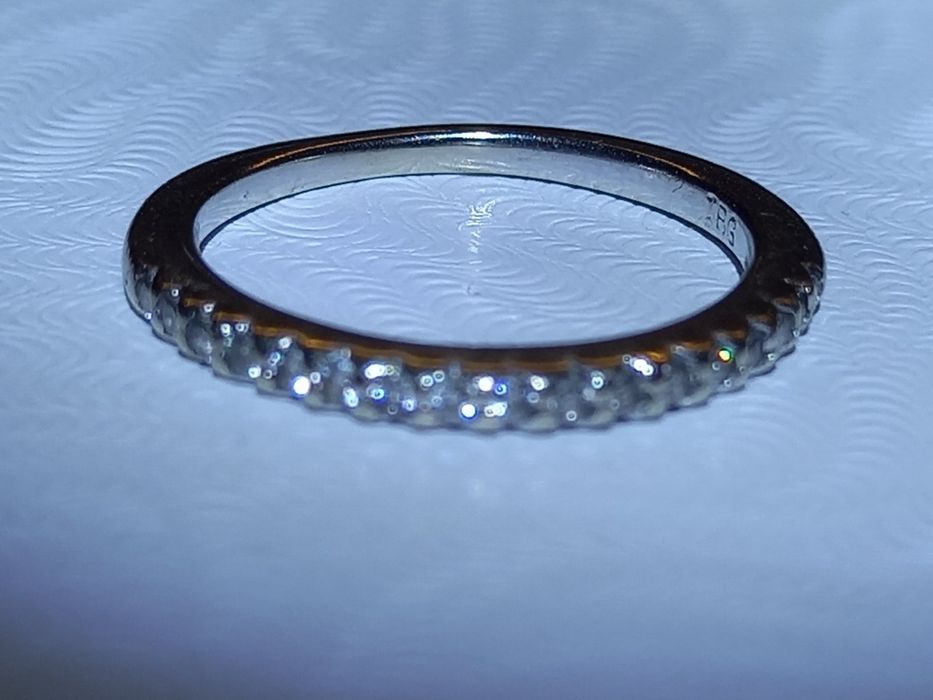 Золотое кольцо дорожка с бриллиантами 0.17 кт