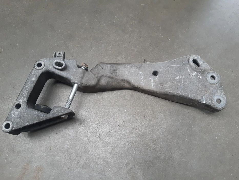 Łapa uchwyt Podpora Skrzyni Biegów BMW X1 E84 22316769281-05