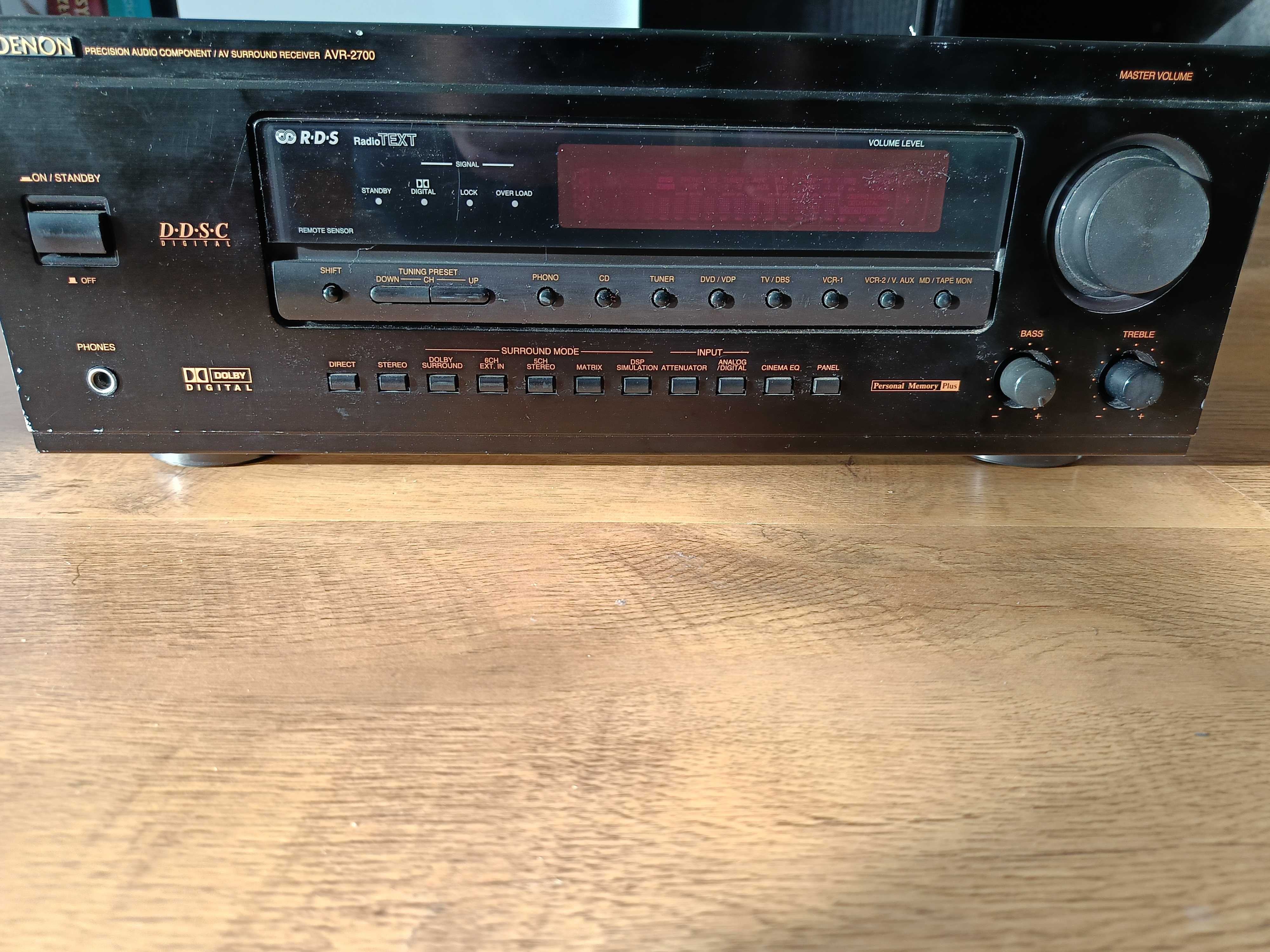 Amplituner Denon AVR-2700