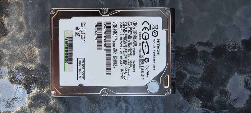 Używany dysk Hitachi HDD 250GB do laptopa