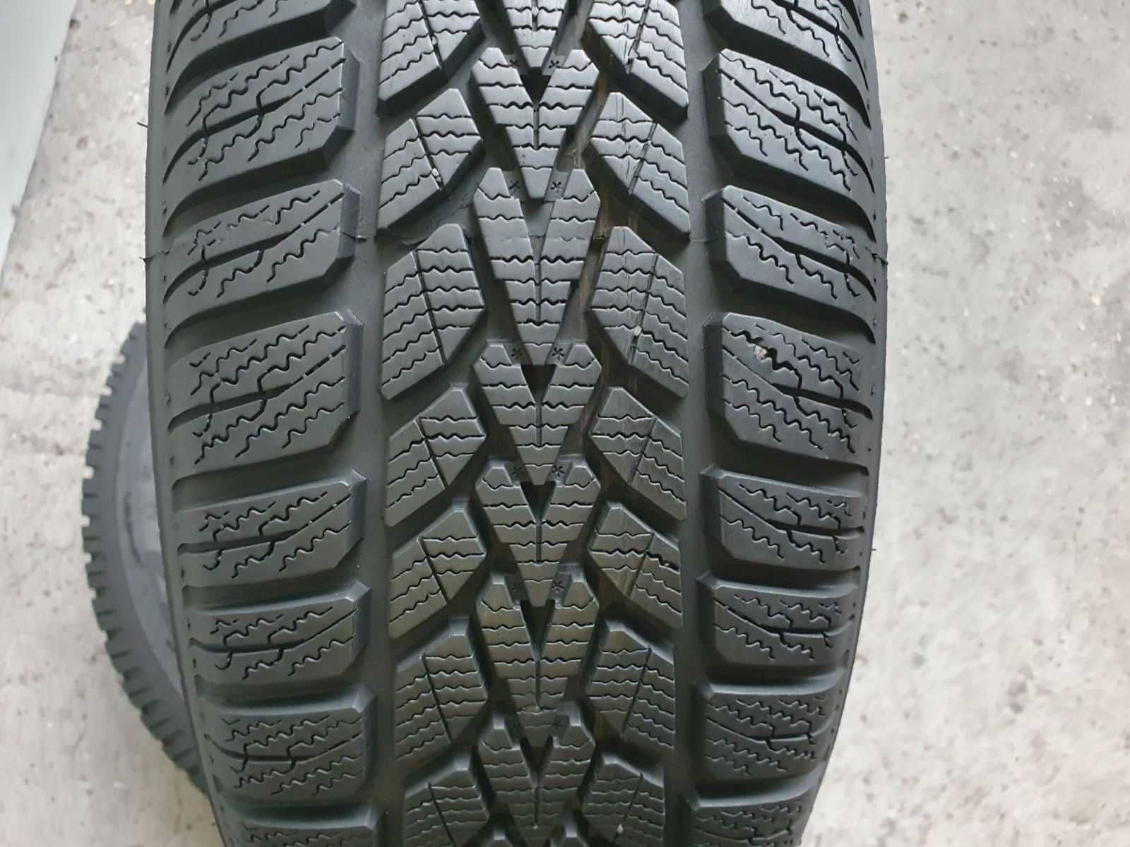 2x Dunlop Winter Response 2  185/60r15  7,8mm