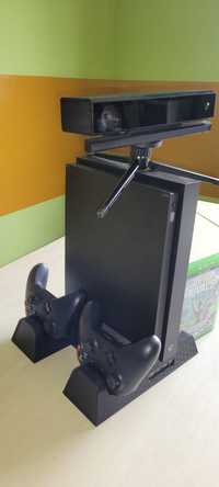 Xbox one x 1tb 2 pady kinetc + gra Kinect sport  rivals