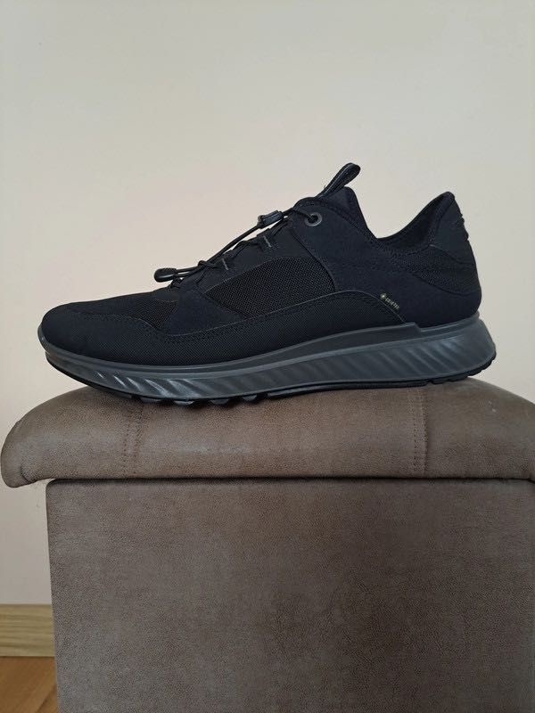 Buty Ecco rozm. 43 gore-tex sneakersy