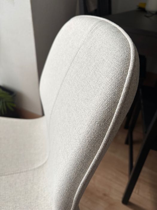 Cadeira de escritório bege\branca