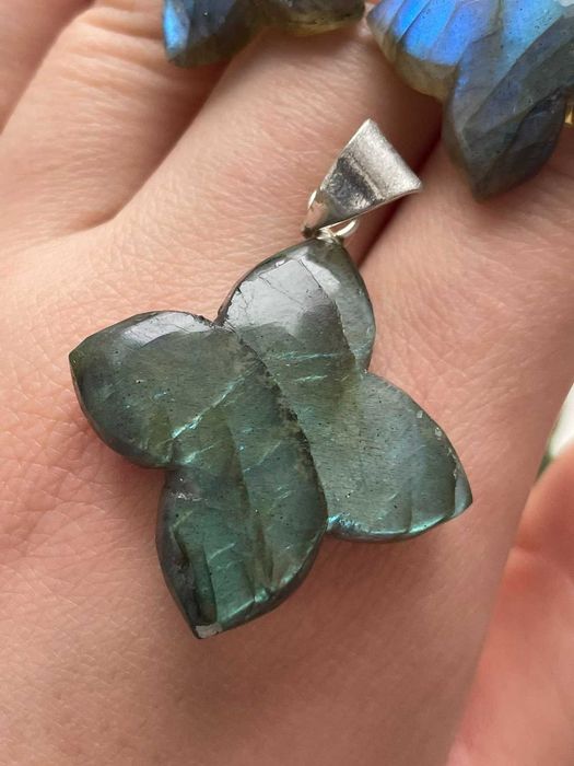 Набор с синим лабрадором .Серебро 925 пробы