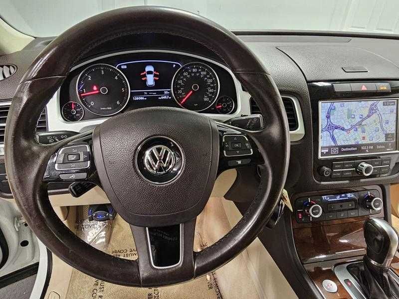 2014 Volkswagen Touareg TDI Lux