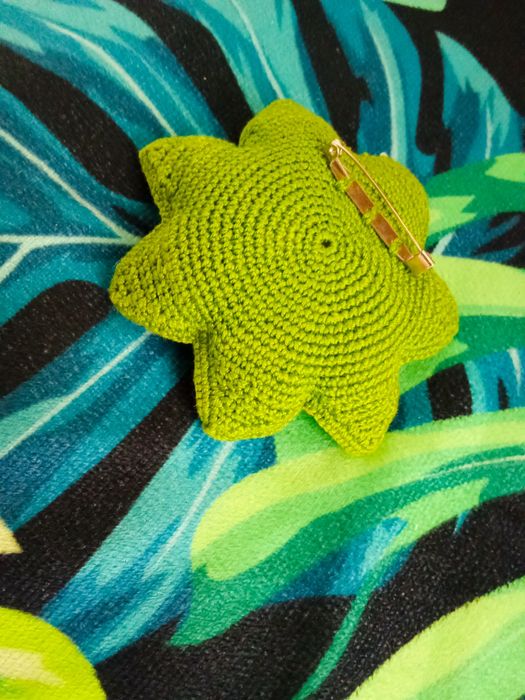 Pregadeira em crochet