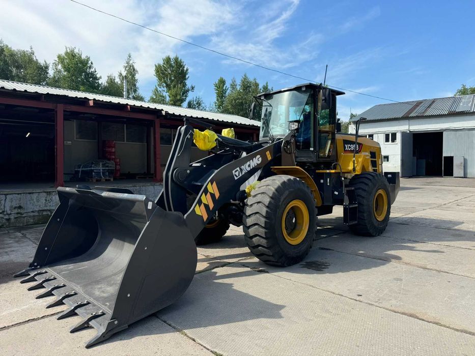 Фронтальний навантажувач XCMG XC958 погрузчик 5 тон Komatcu Jcb Cat