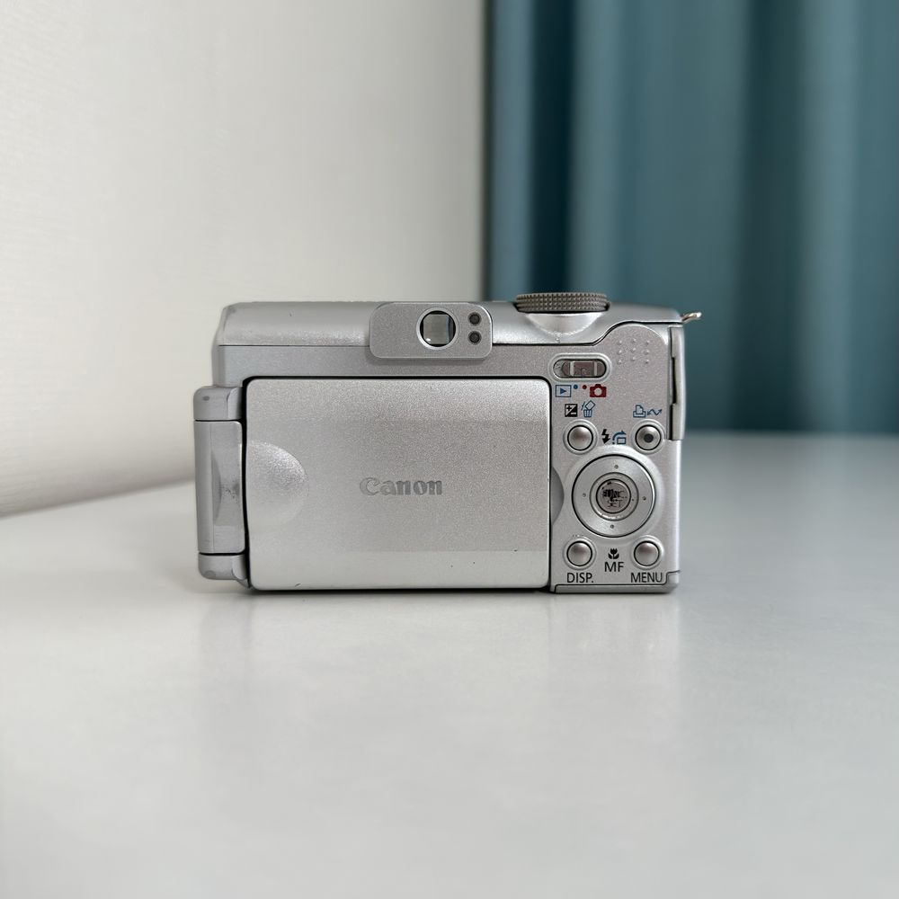 Цифровий фотоапарат Canon PowerShot A630