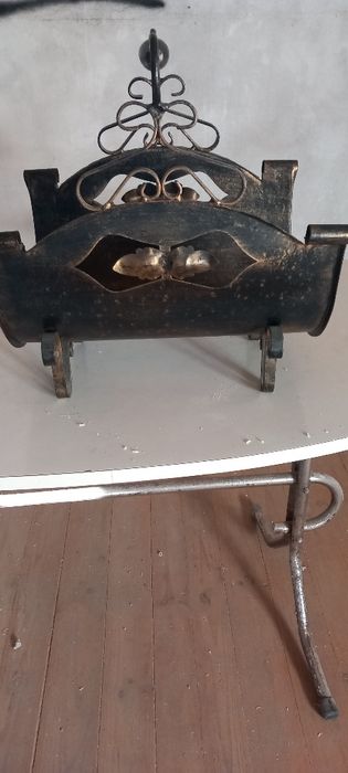 Cesto para lareira