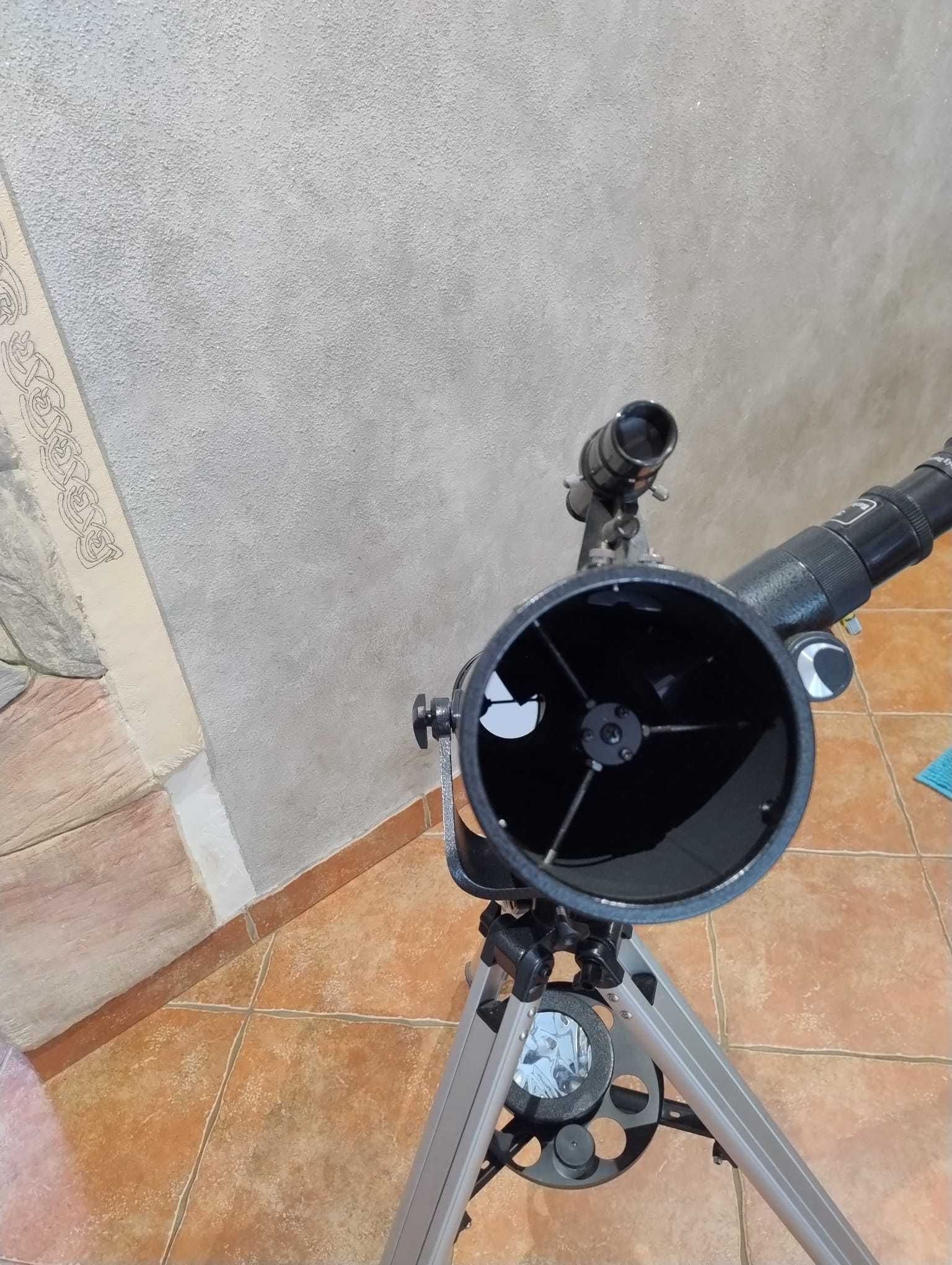 Teleskop astronomiczny