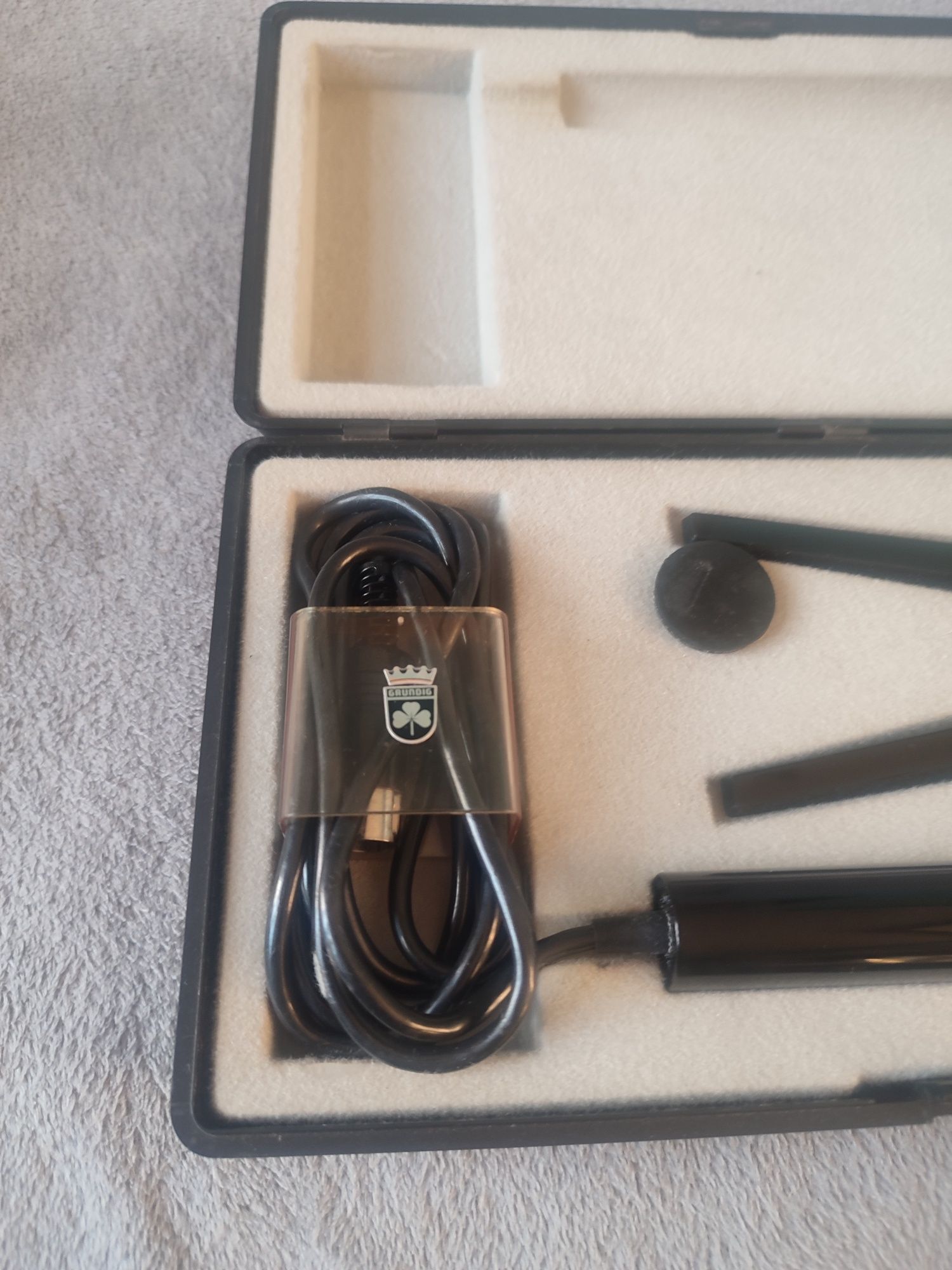 Mikrofon GRUNDIG GDM 318