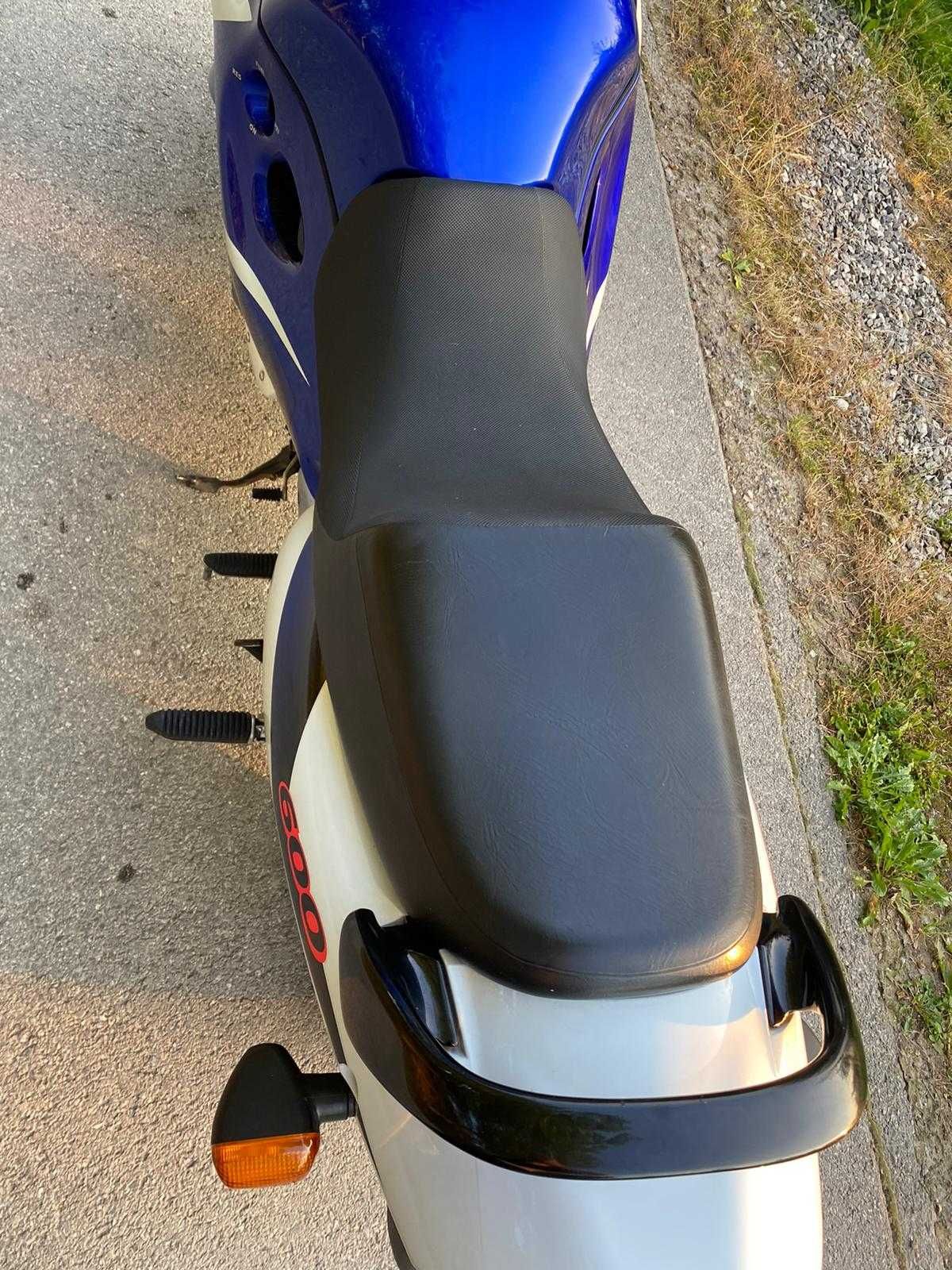 Suzuki GSX 600 F , niski przebieg, bardzo dobry stan