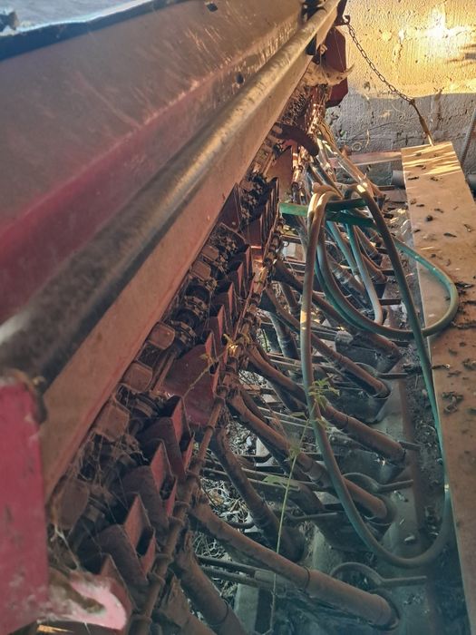 Sprzedam ciapka  c 330 oraz inne maszyny