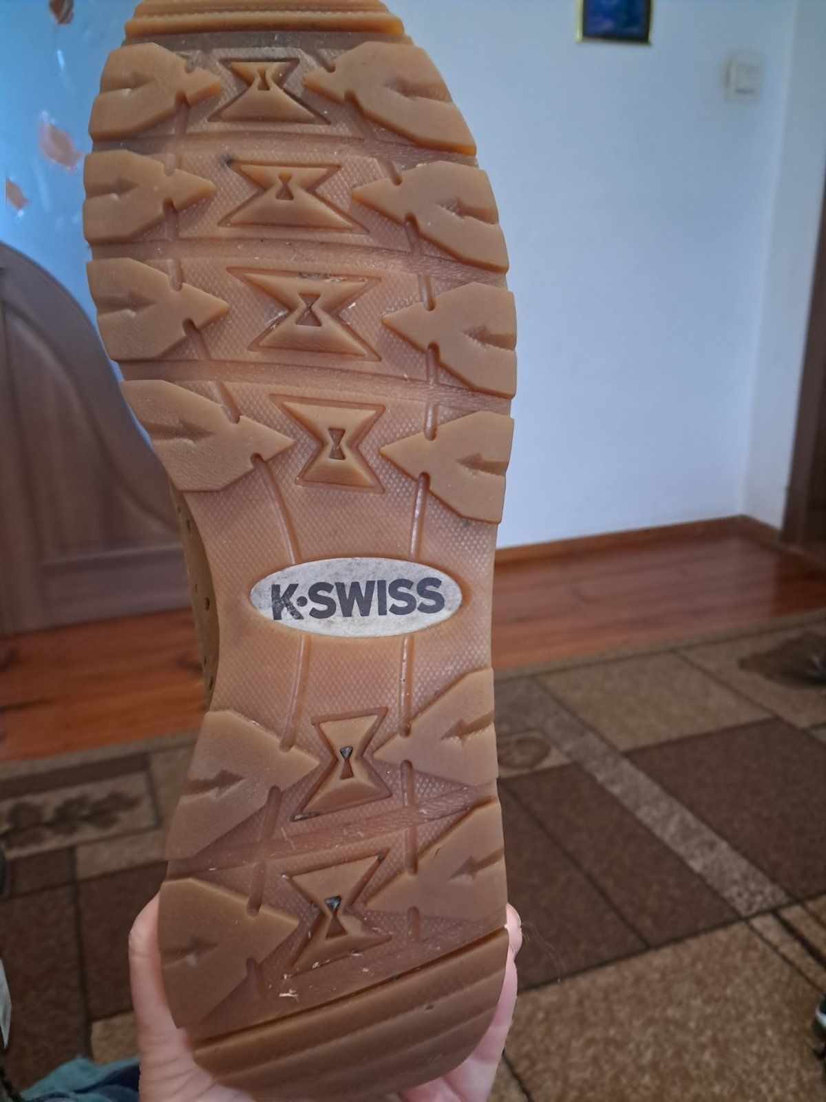 Шкіряні високі кросівки K.Swiss. Розмір 46 устілка 30см