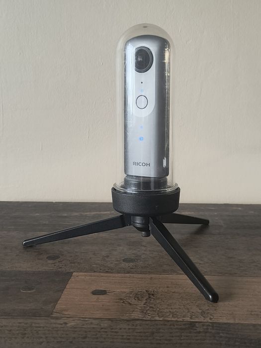Ricoh Theta V. Kamera 360