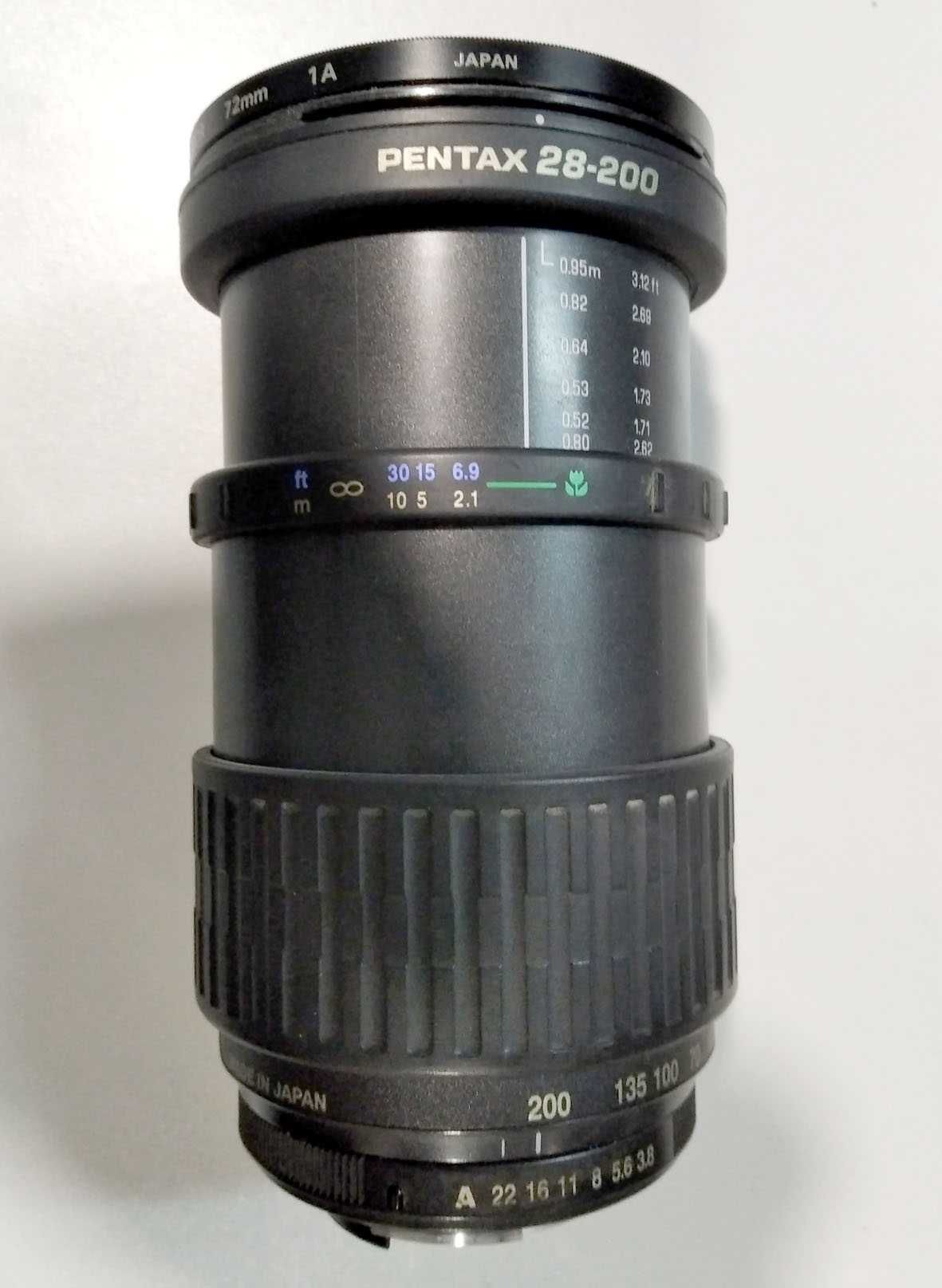 Objectiva Pentax 28-200 mm