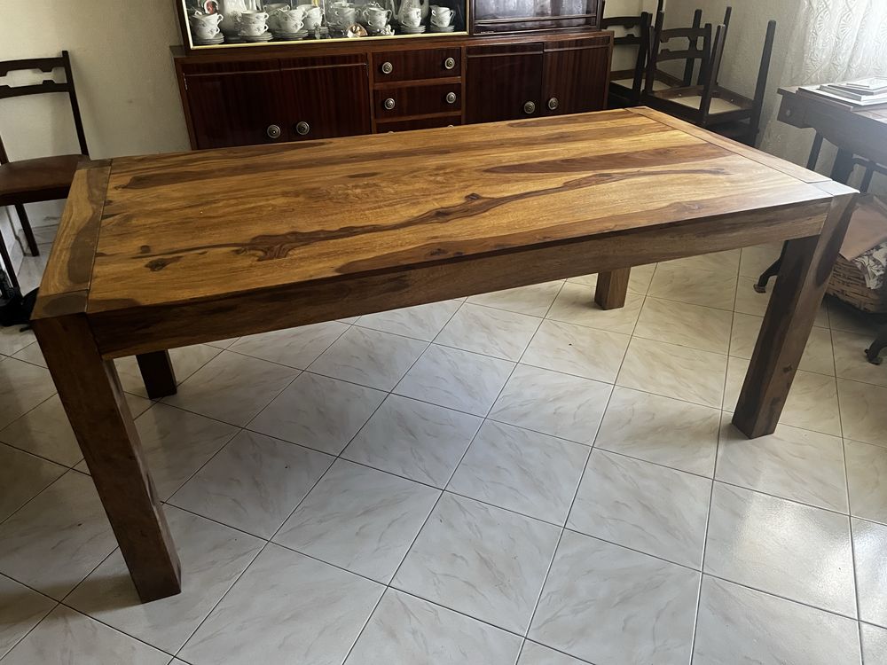 Mesa de jantar kare design