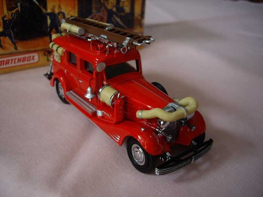 Matchbox Model Of Yesteryear Cadillac Fire Wagon