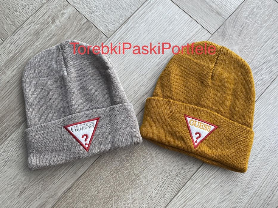 Nowa zimowa czapka Guess.