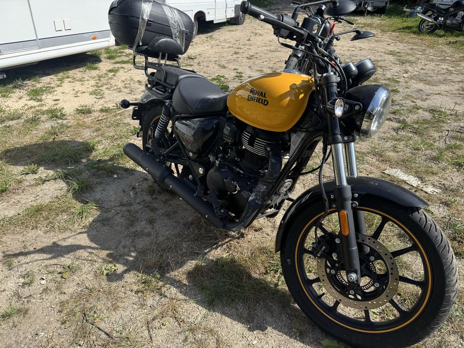 Royal Enfield Meteor 350 uszkodzony z niemiec