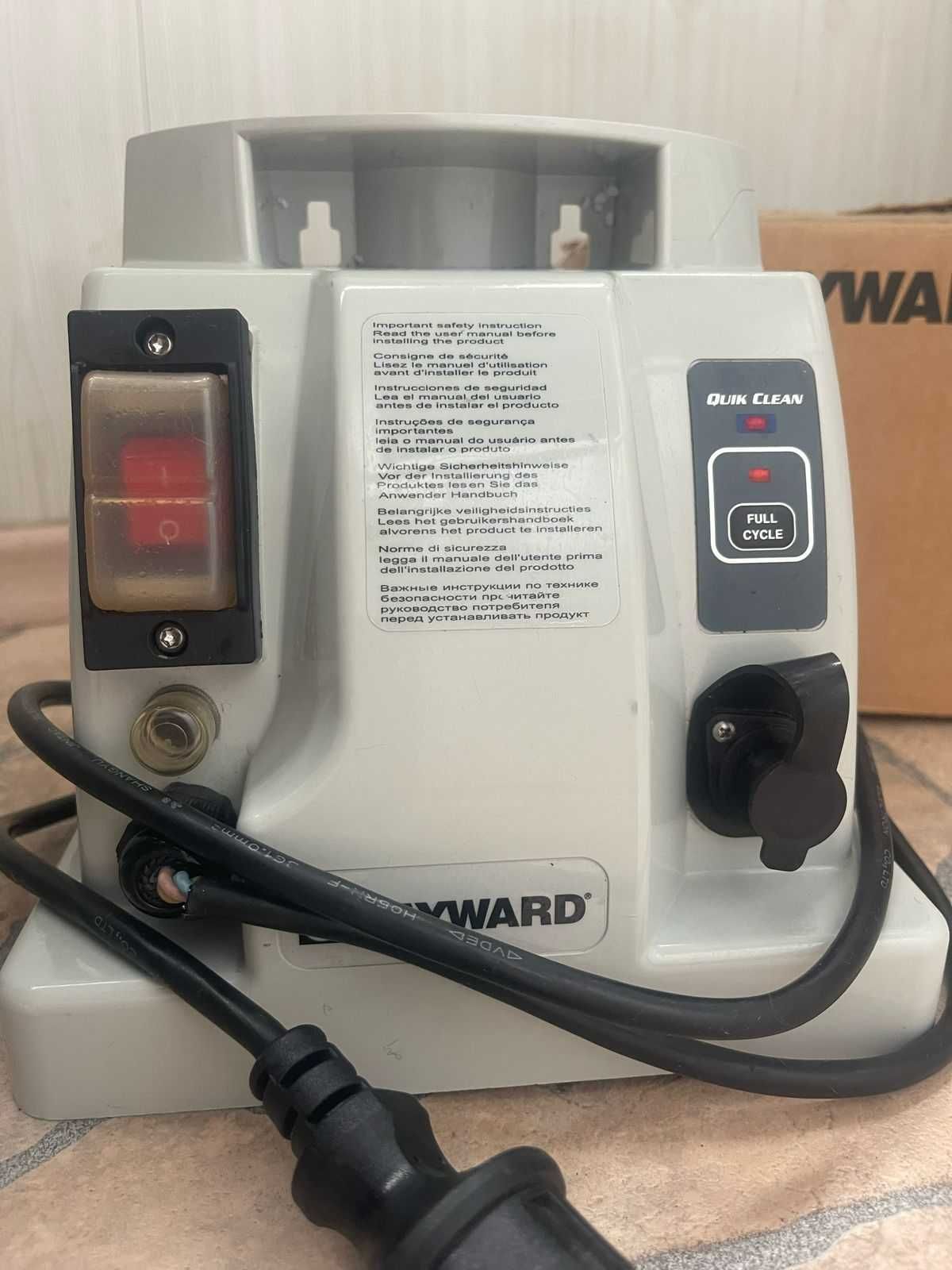 Робот пылесос  для бассейна Hayward TigerShark QC