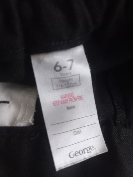 Штани брюки чорні класичні в школу форма