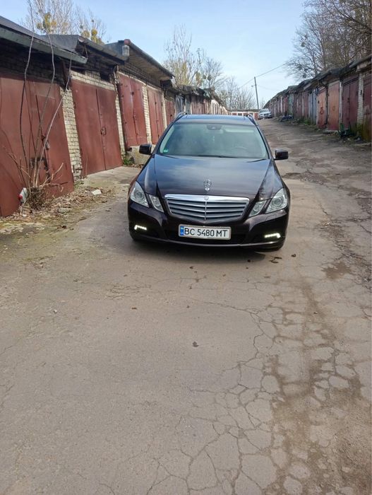 Мерседес w212 е220