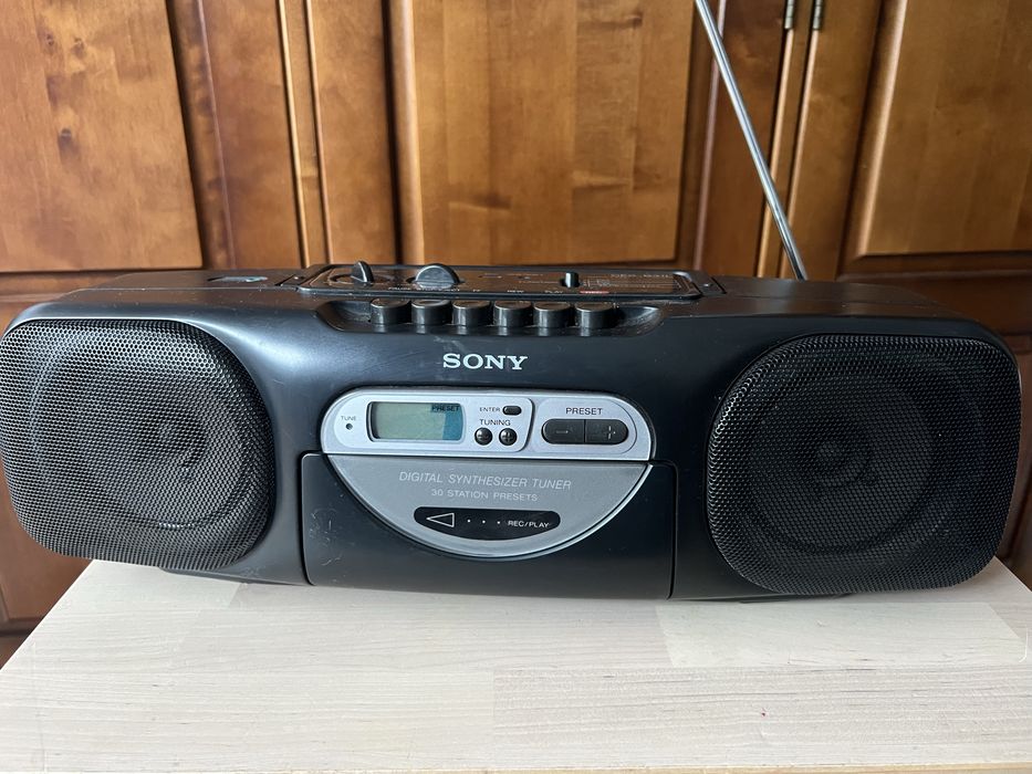 Sony CFS-B31L boombox retro vintyge