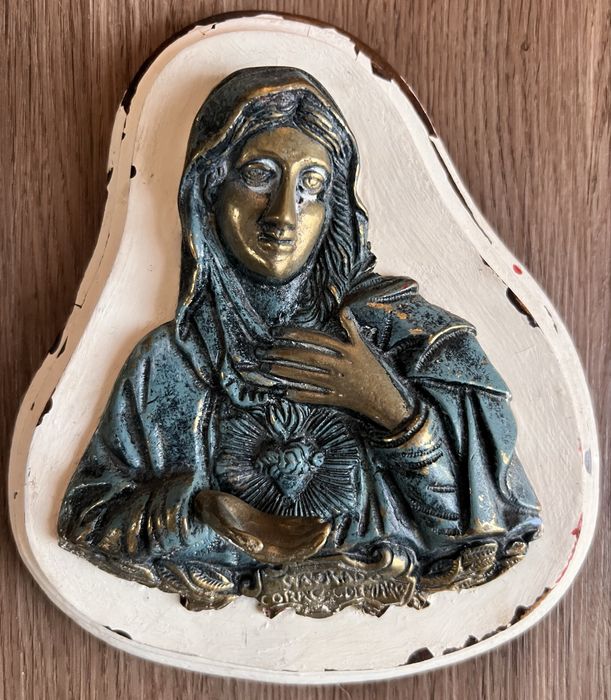 Antigo Sagrado Coraçao de Maria latão sólido.
