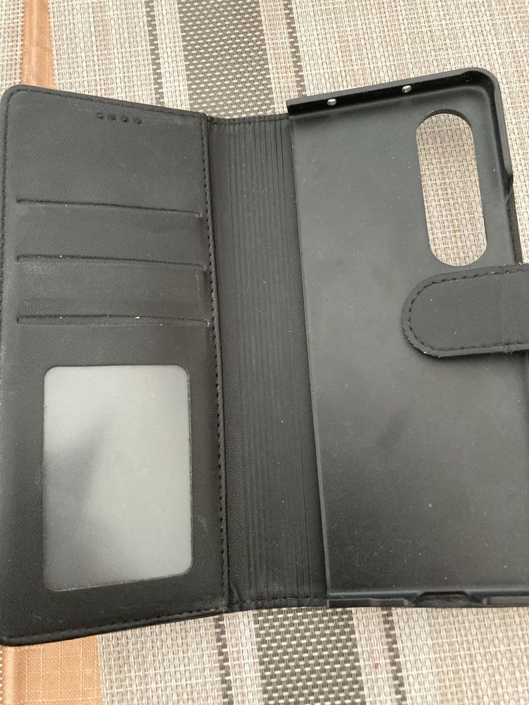 Etui zamykane Samsung Z FOLD 4