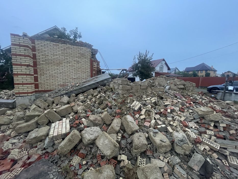 Підсипка з цегли, блоки саман, блоки фундаментні фбс