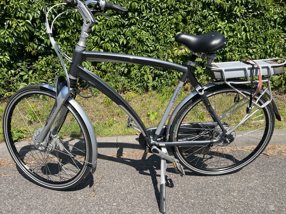 Ładny rower elektryczny SPARTA ION RX+ 36V Nexus 8/A