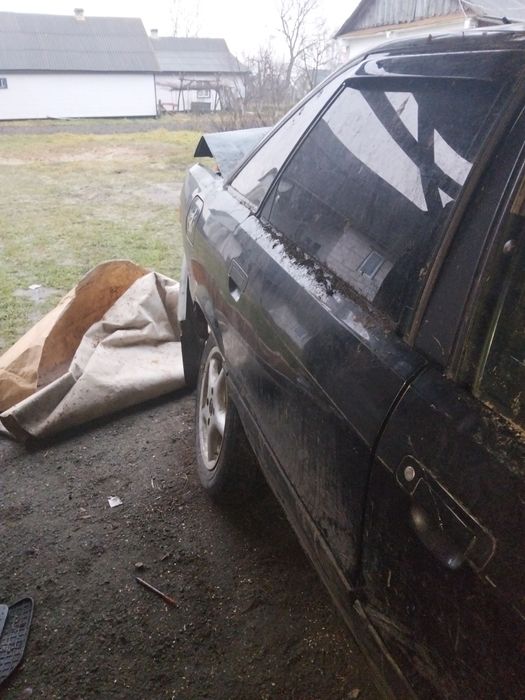 Ауді 80 б3 по кускам
