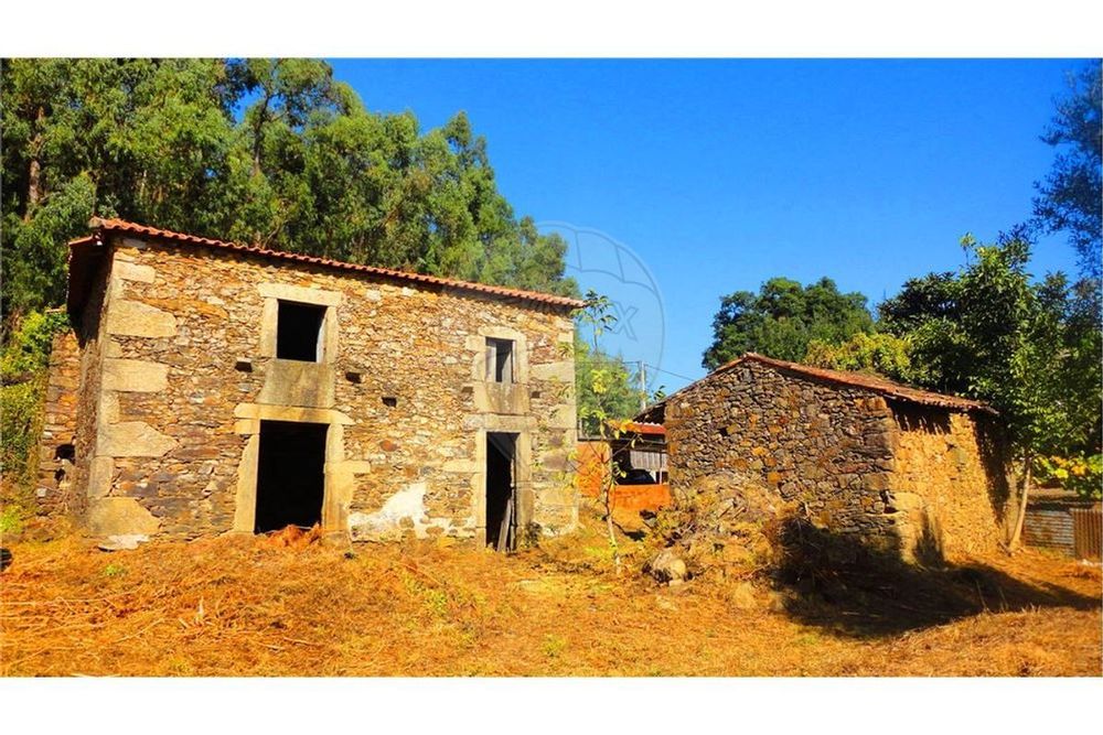 Moradia T0 para venda