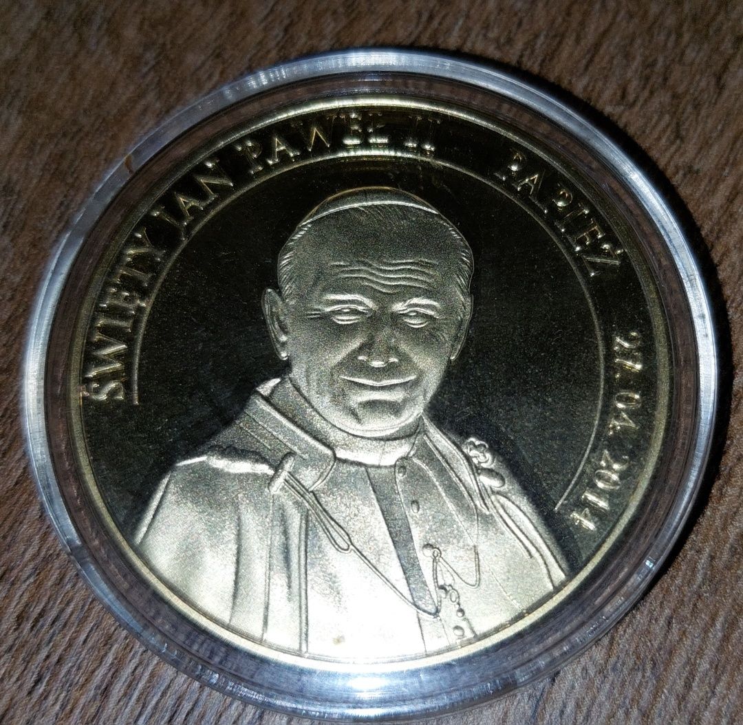 Medal zasłużonego darczyńcy Jan Paweł II