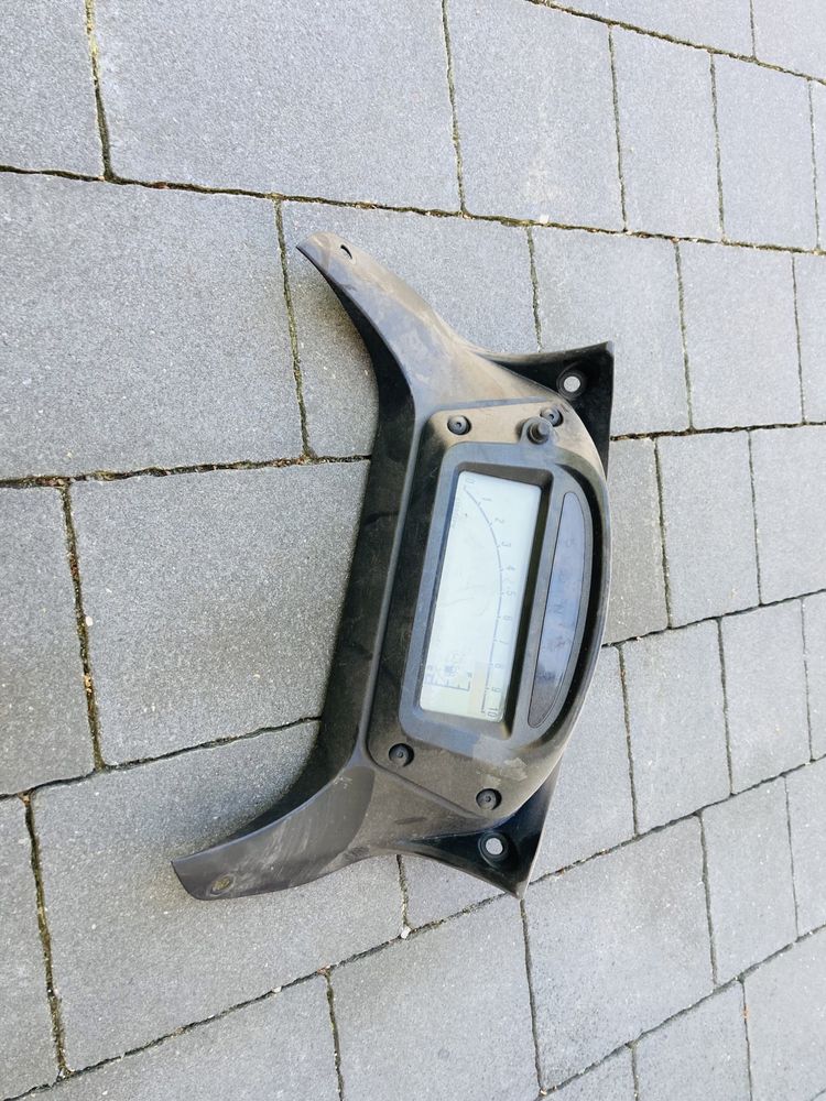 Licznik zegary Suzuki XF 650 Freewind