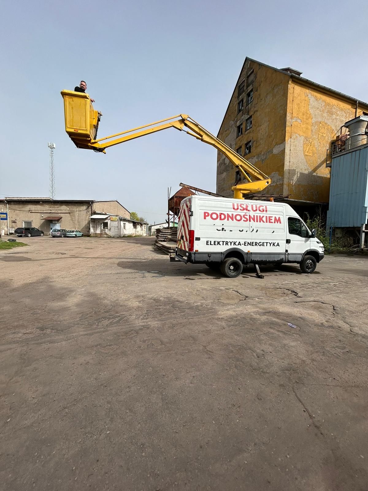 Iveco 50c13 2.8 td zwyżka podest podnośnik koszowy nowe UDT