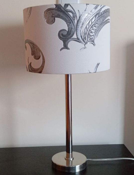 Candeeiro de mesa de cabeceira