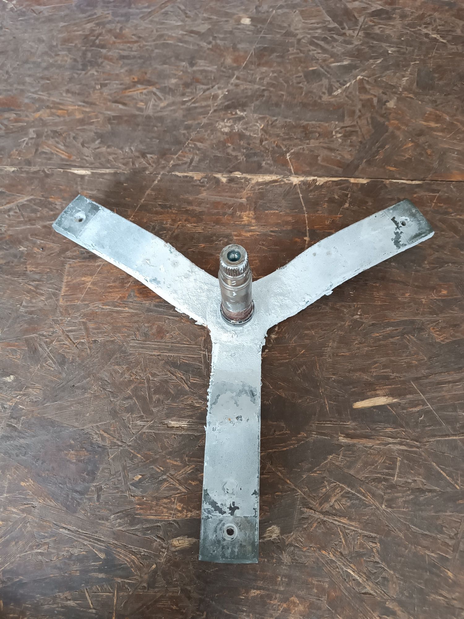 Metalowy Krzyżak pralki Miele