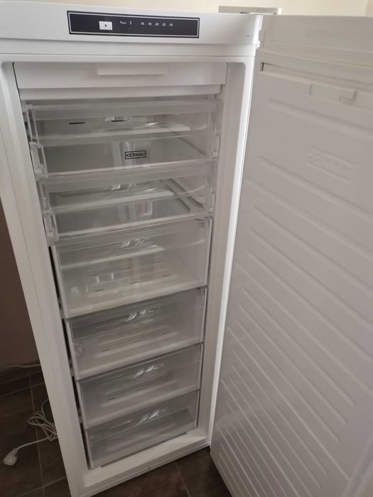 Sprzedam zamrażarkę KERNAU