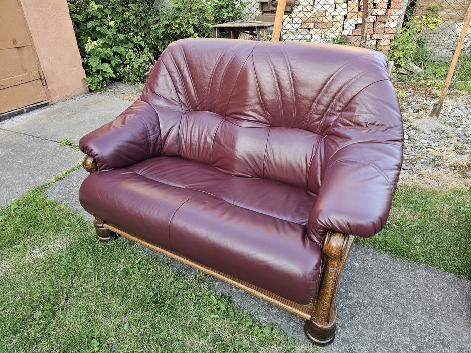 Диван шкіряний 2+ на дубовій основі