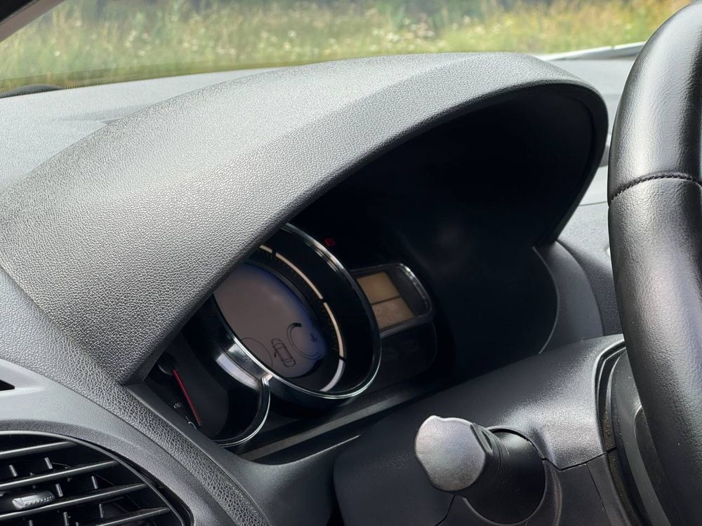 Продам свій Renault fluence 2016